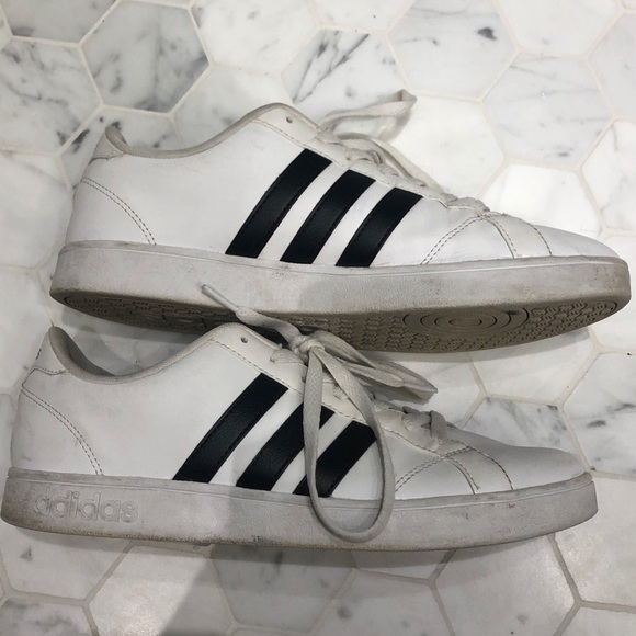 White Adidas Sneakers - Picture 2 of 6